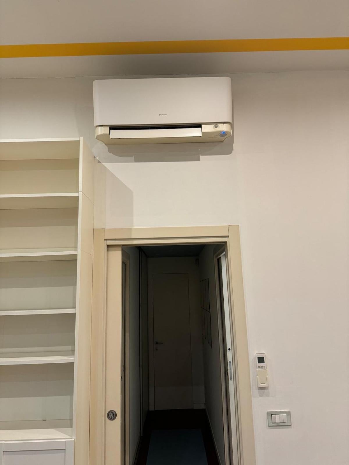 Appartement Spacious Three In Corso Vercelli, In The Center