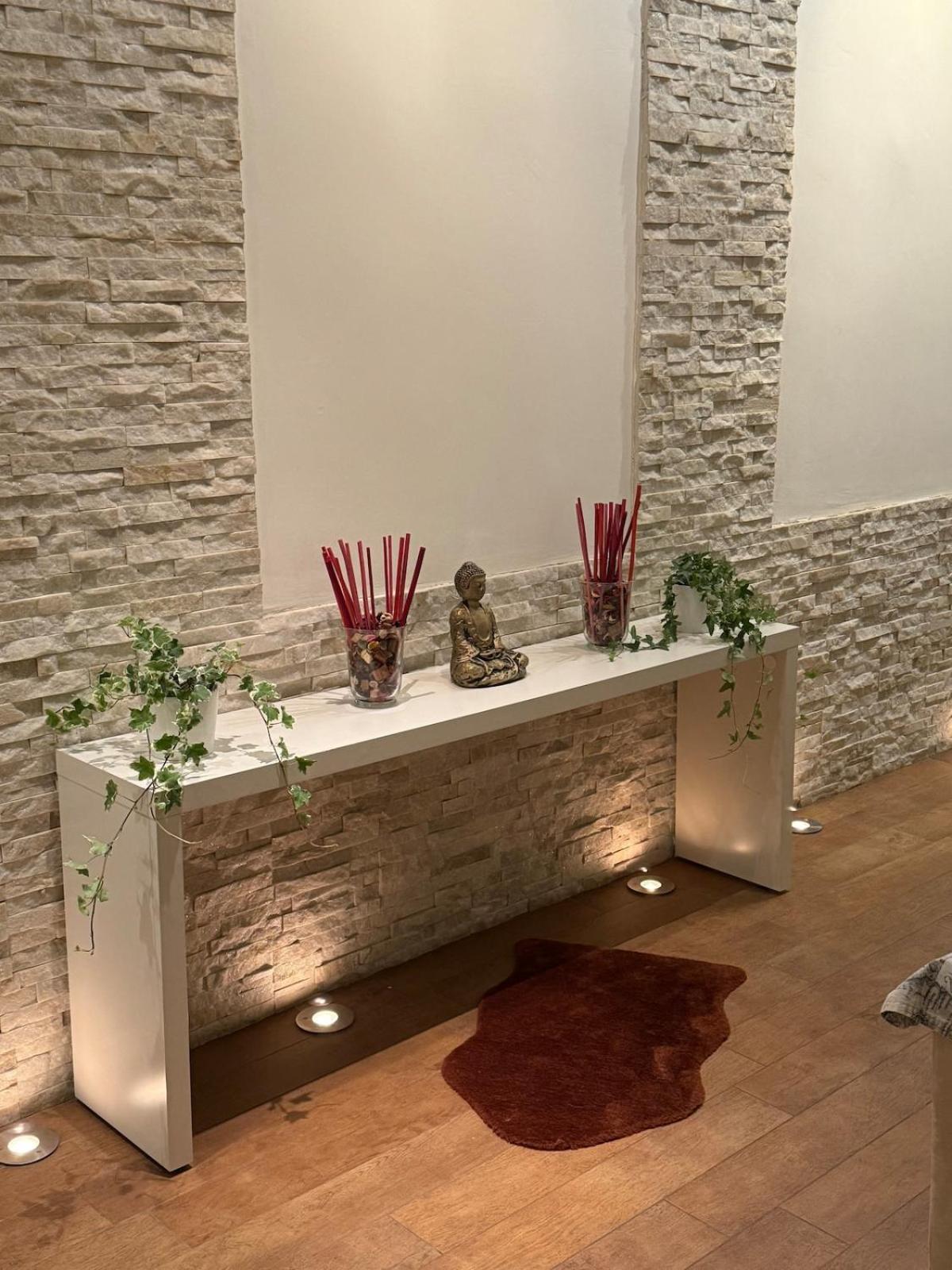 Spacious Three In Corso Vercelli, In The Center Appartement *