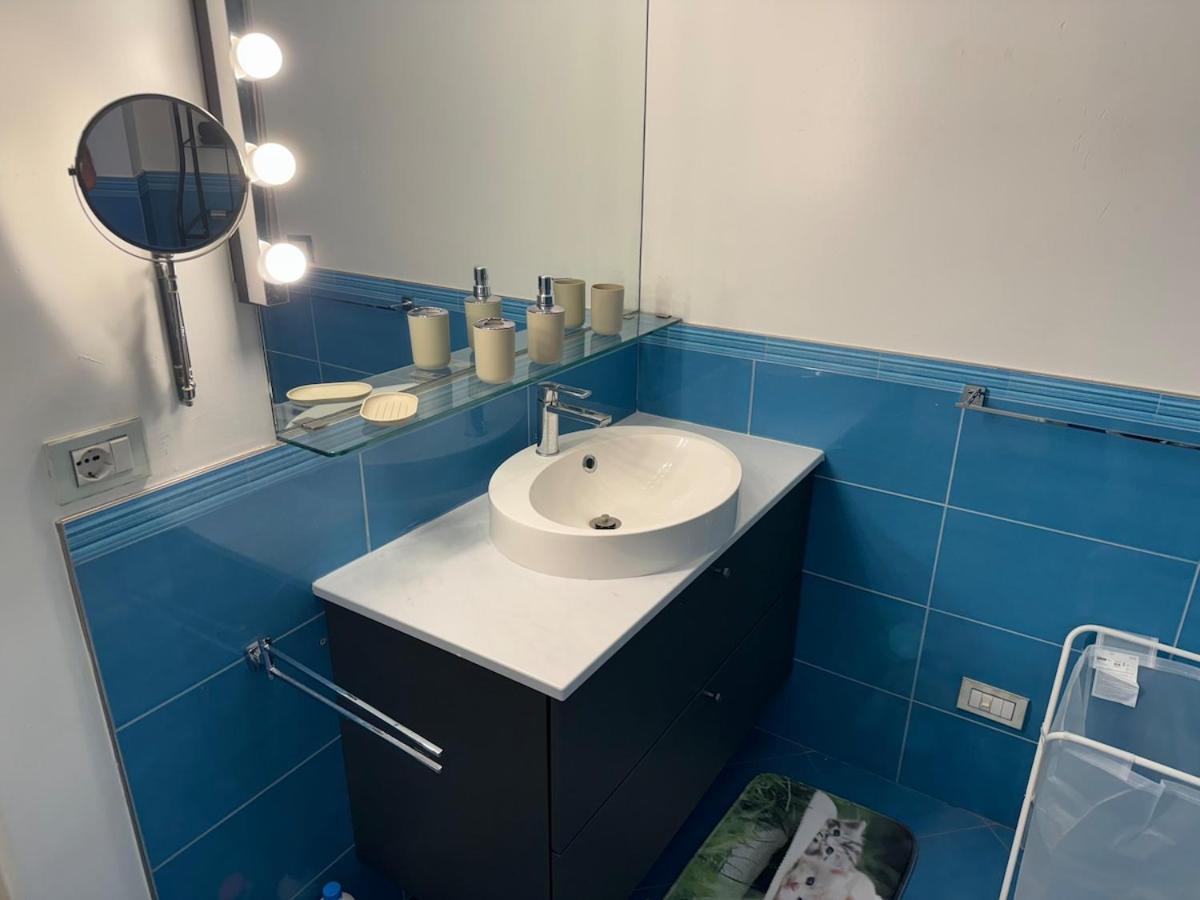 Spacious Three In Corso Vercelli, In The Center Appartement